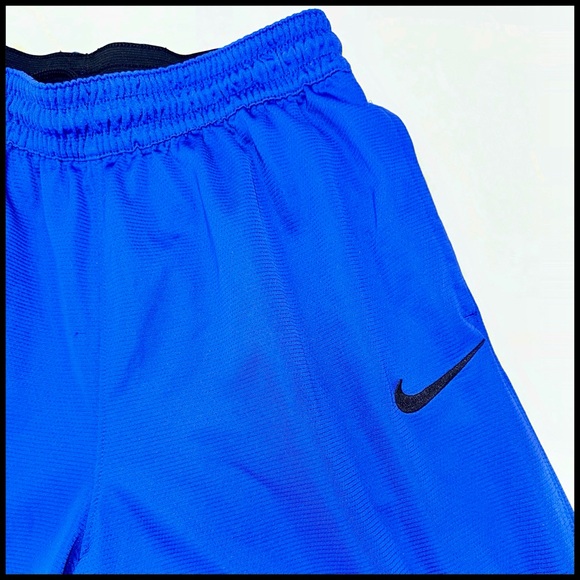 Nike DriFit πβ½οΈπ₯πππ»ββοΈβΉπ»ββοΈLRG Mens Shorts White Drawstring Two Pockets - Picture 5 of 16